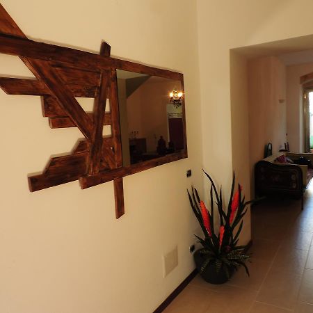 B&B Danonna Ittiri 外观 照片