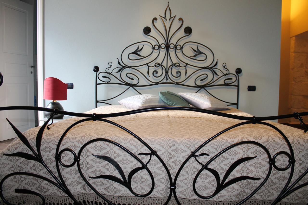 B&B Danonna Ittiri 外观 照片