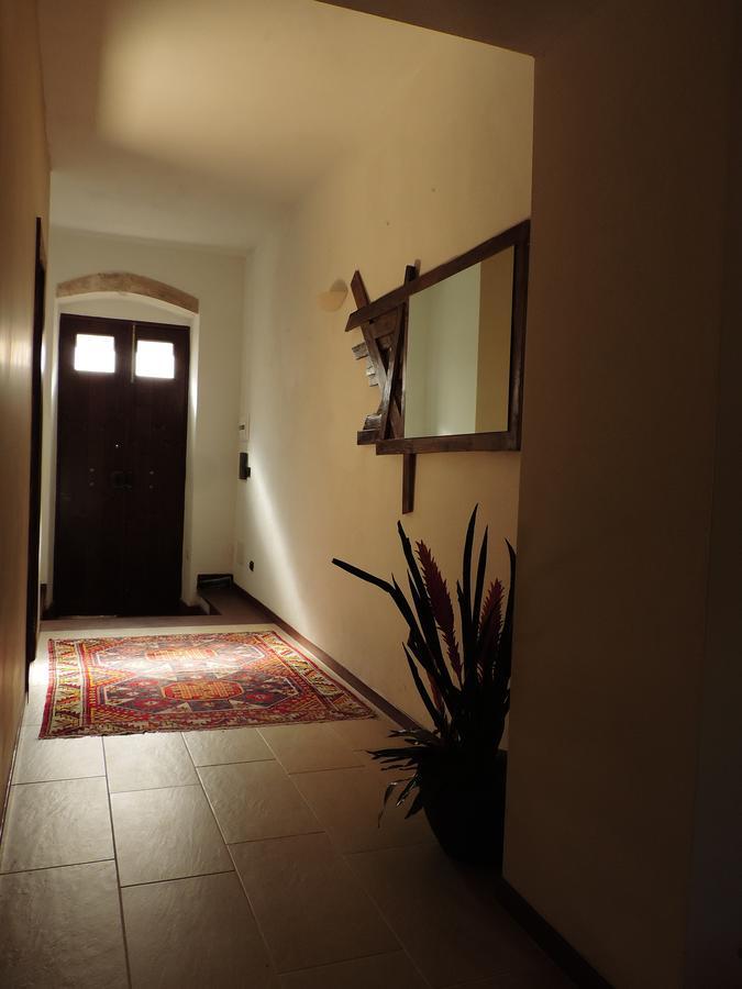 B&B Danonna Ittiri 外观 照片